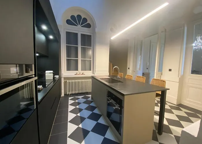 Folies Des Quinconces Apartment