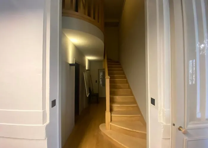 Folies Des Quinconces Apartment *